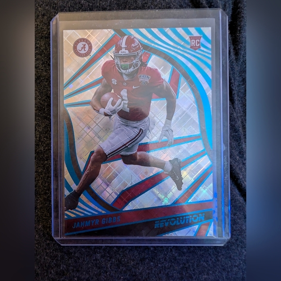 JAHMYR GIBBS '23 Panini Chronicles Draft Picks - Revolution #28 Cosmic /99 (RC) - Picture 2 of 4